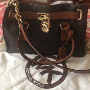 Michael Kors shoulder tote